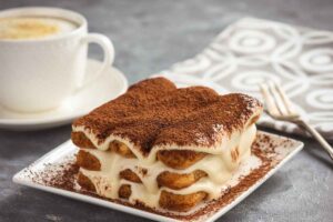 tiramisù in piatto